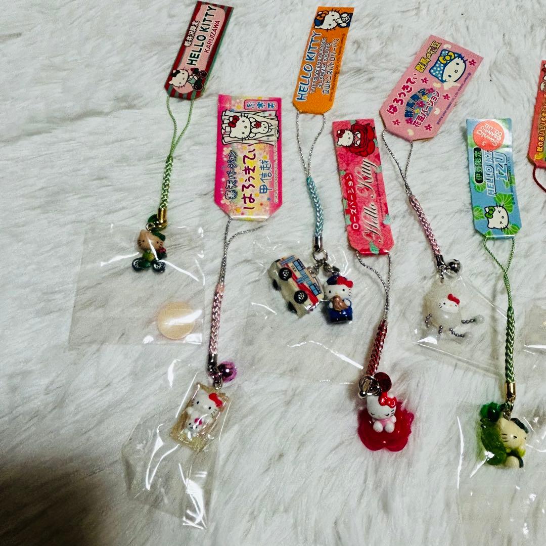 ハローキティ　まとめ売り　ストラップ　ご当地　新品
