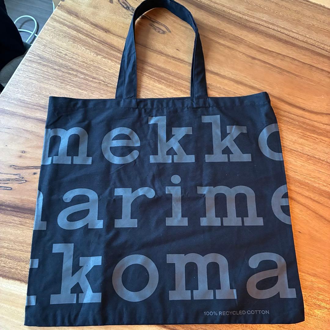 マリメッコ marimekko ブラックフライデーロゴトートバッグ