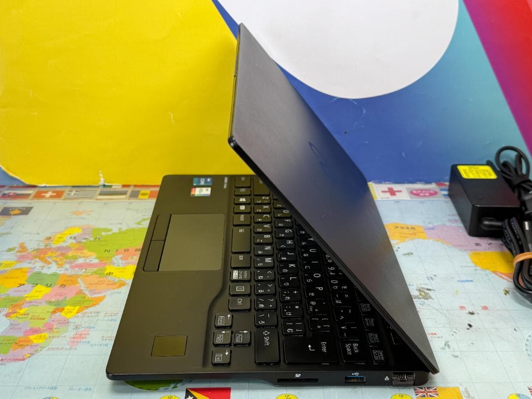良品 富士通 LIFEBOOK U9311/F 13.3型 超軽量 ノートPC