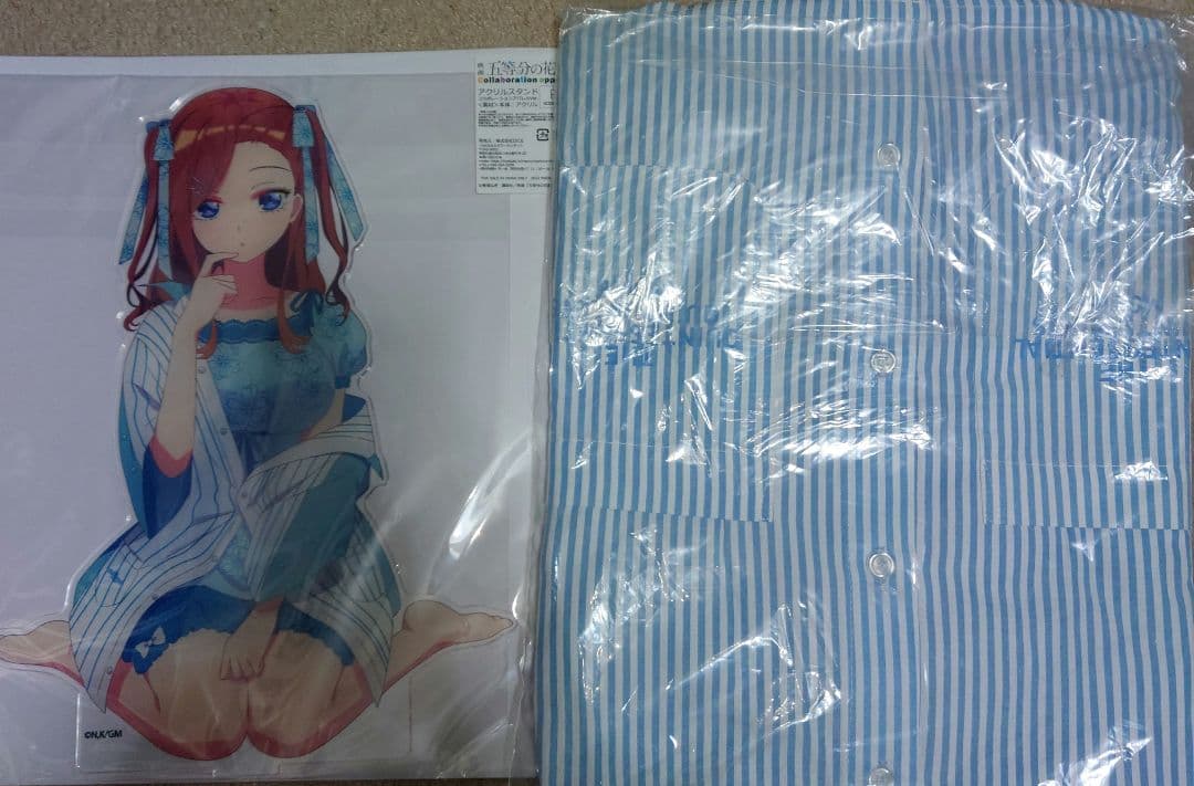 五等分の花嫁×UGCコラボアパレル 中野三玖ver