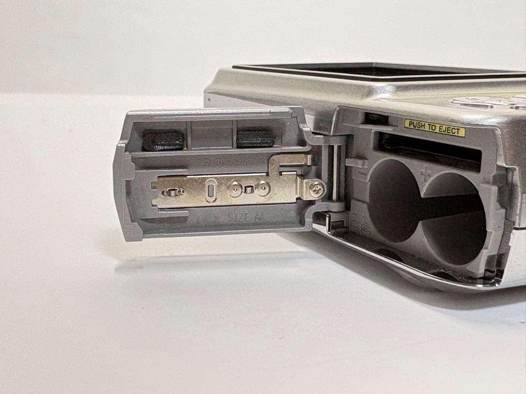 FUJIFILM finepix A800 コンパクトカメラ コンデジ