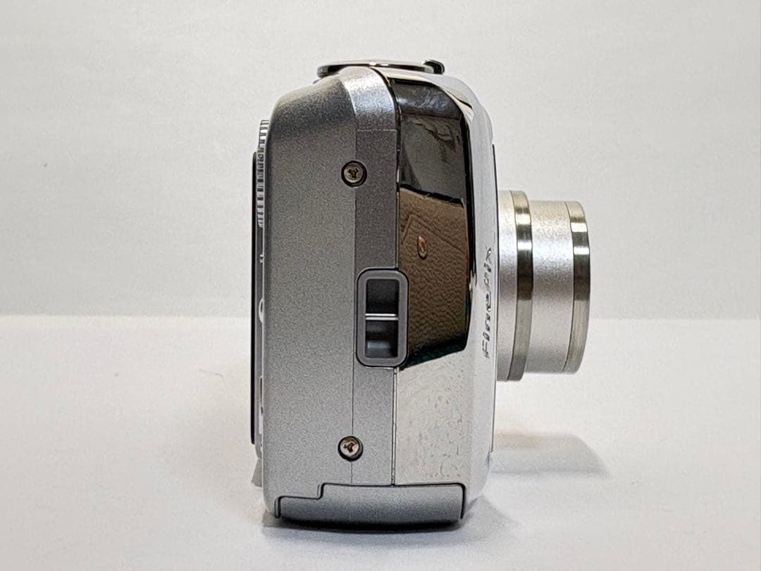 FUJIFILM finepix A800 コンパクトカメラ コンデジ