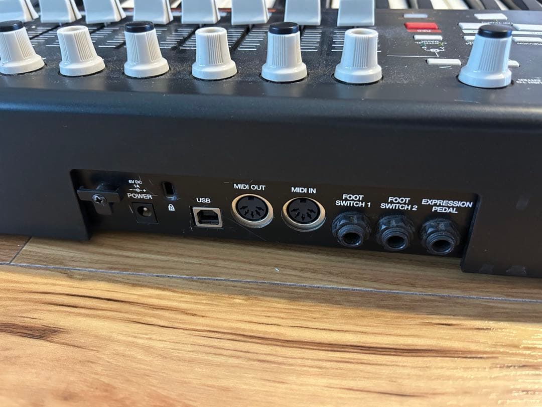 【avan】アカイプロフェッショナル　MPK61