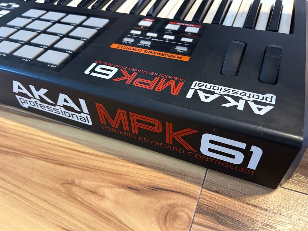 【avan】アカイプロフェッショナル　MPK61