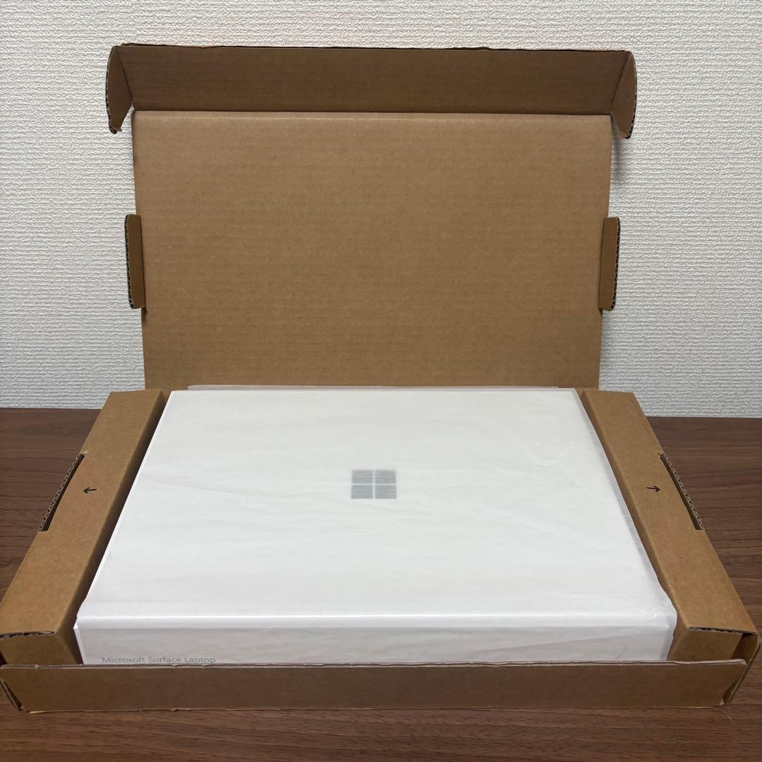 ［ほぼ未使用］ノートPC Surface Laptop 7 16GB MOFT付
