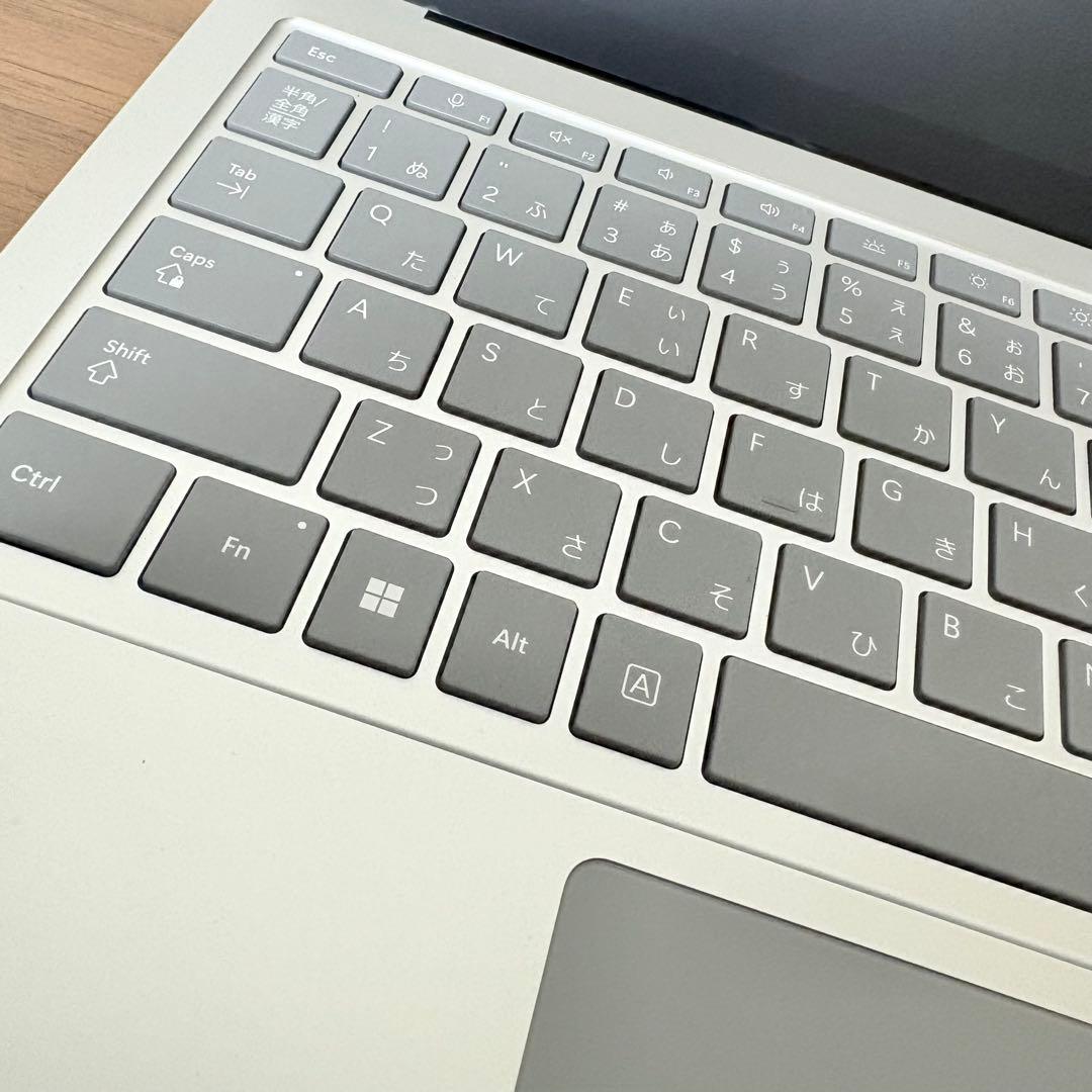 ［ほぼ未使用］ノートPC Surface Laptop 7 16GB MOFT付
