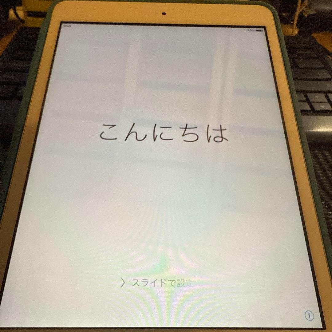 iPad 本体 ホワイト 青色カSmart バー付き