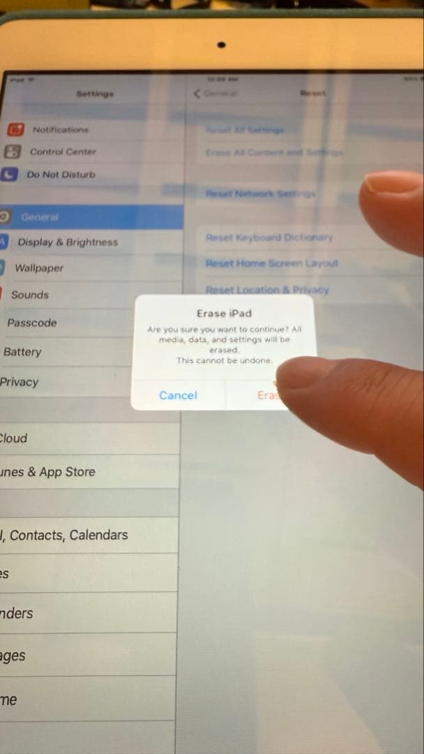 iPad 本体 ホワイト 青色カSmart バー付き