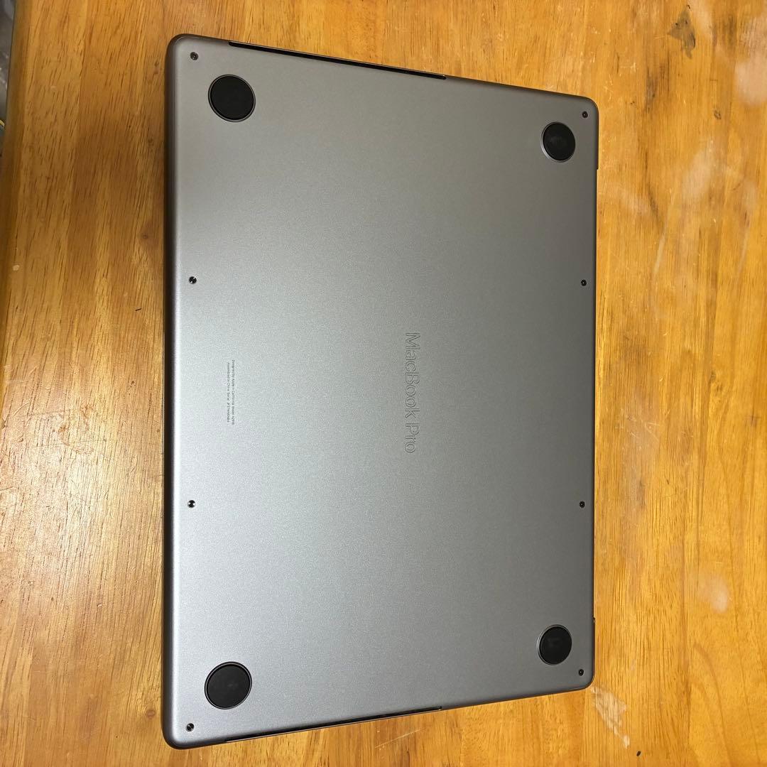 MacBook Pro m3 16GB 1TB CTO m1 m2 より高性能