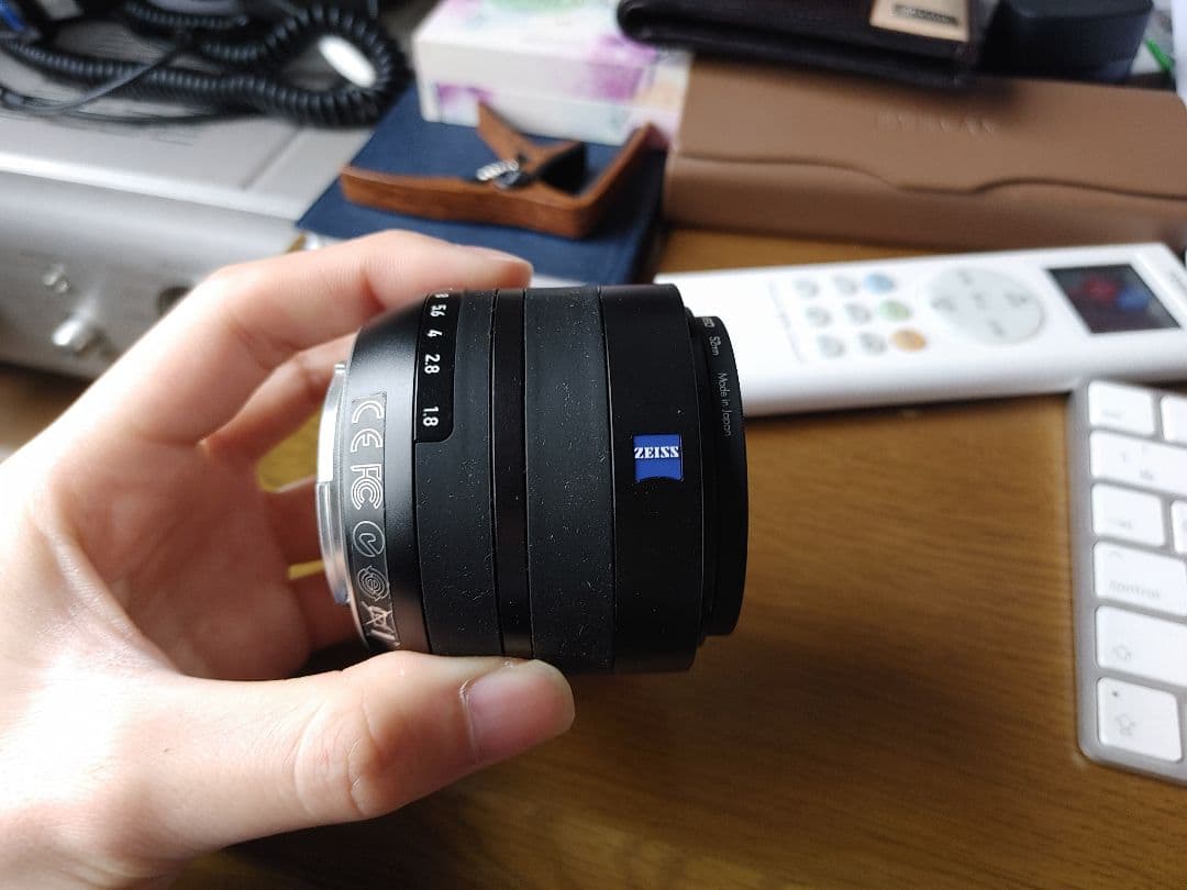 ZEISS Touit 1.8/32 レンズ Xマウント