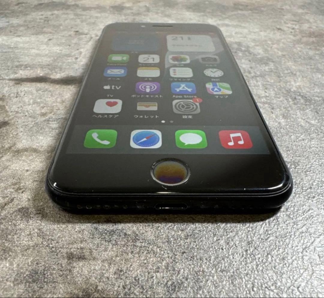 【最新iOS対応‼︎】iPhone SE2 64GB ブラック