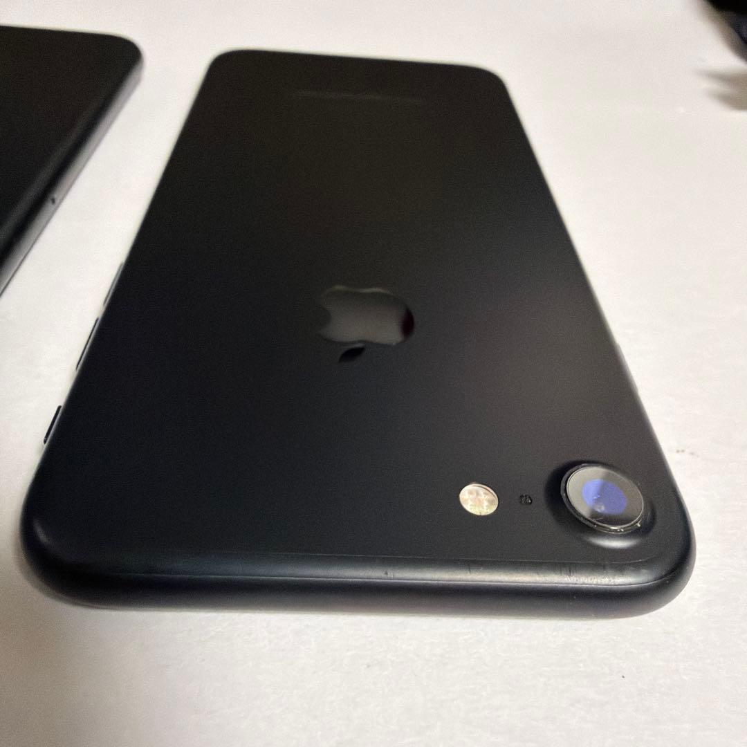 iPhone 7世代　32GB ブラック　2台まとめ売り