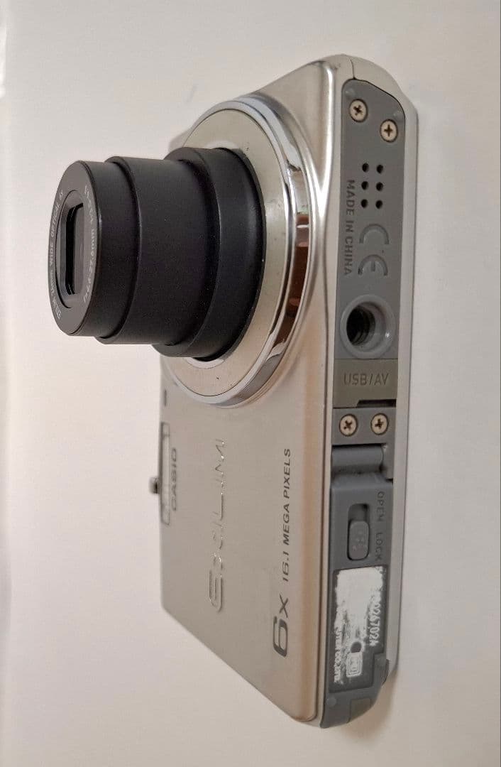 カシオ CASIO EXILIM EX-Z770 デジタルカメラ