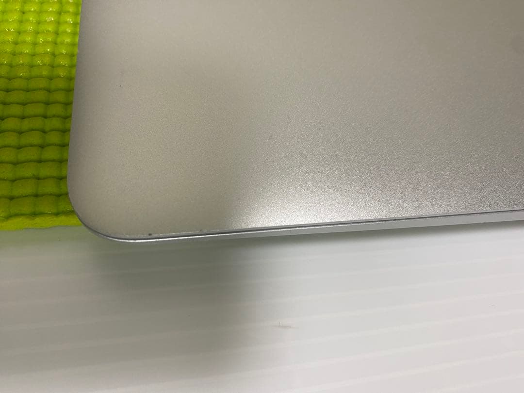 MacBook本体 MacBook Air 11inch 2015 i5/8GB/128GB