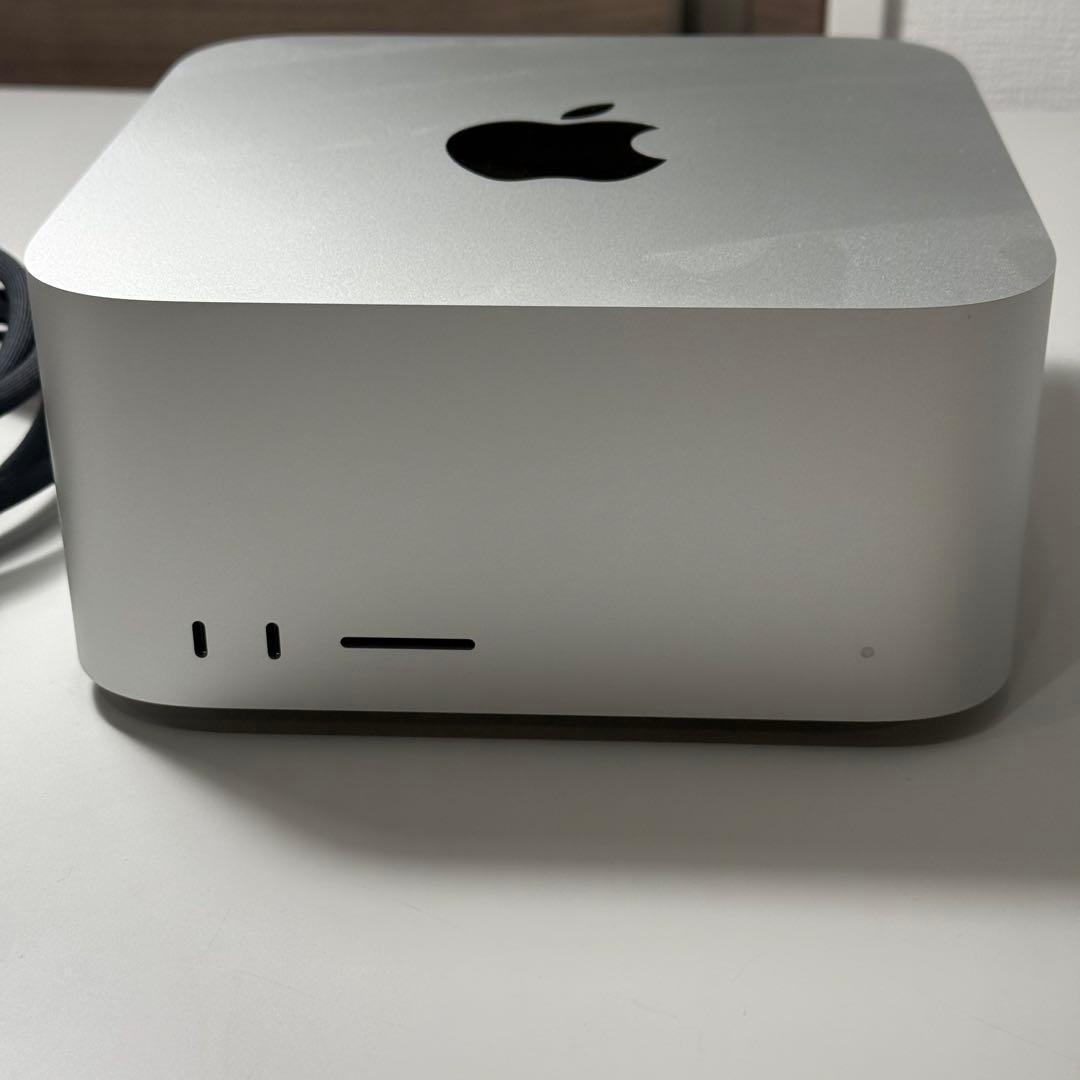 【極美品】Mac Studio M4 Max 16コア40コア 128GB4TB