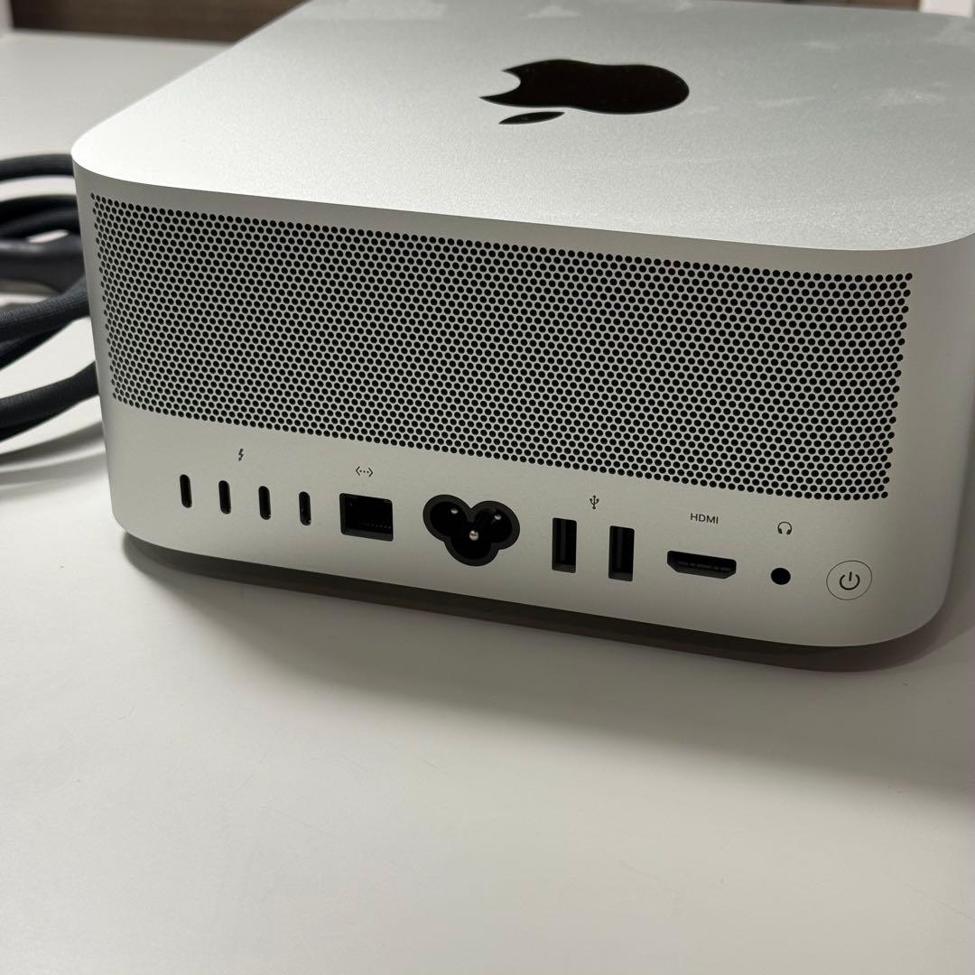 【極美品】Mac Studio M4 Max 16コア40コア 128GB4TB
