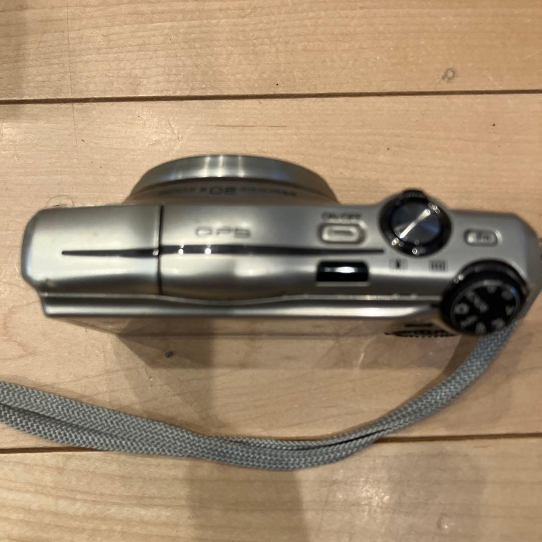 普*9様 FUJIFILM FINE PIX F770EXR デジカメ　ジャンク