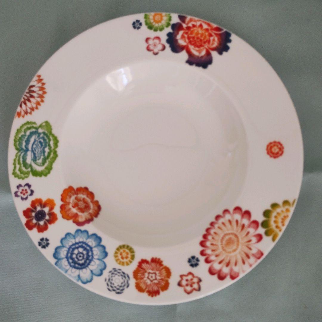 ✨️未使用✨️ ビレロイ&ボッホ アンムット ブルーム 24.5cm 皿 花柄