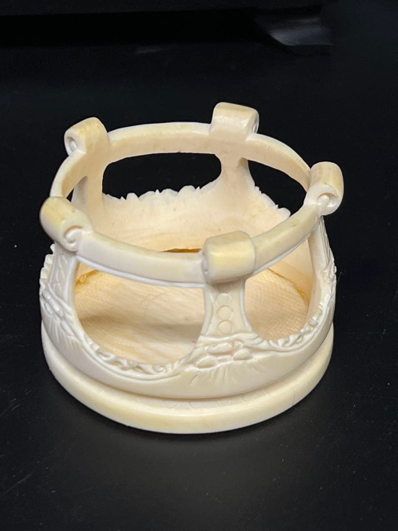 極上彫刻　臥観音 重さ：710g