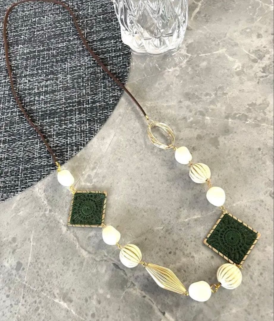 レミン　ネックレス　　15点