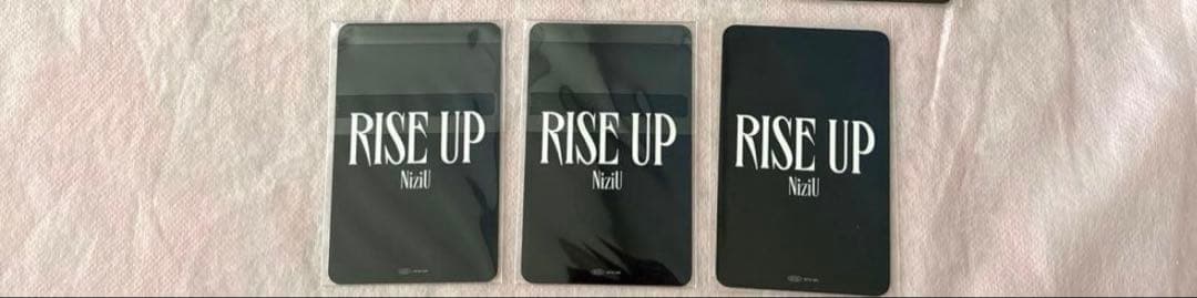 NiziU ペンライト 公式 動作確認済み ＆ ミイヒちゃん トレカ 3枚