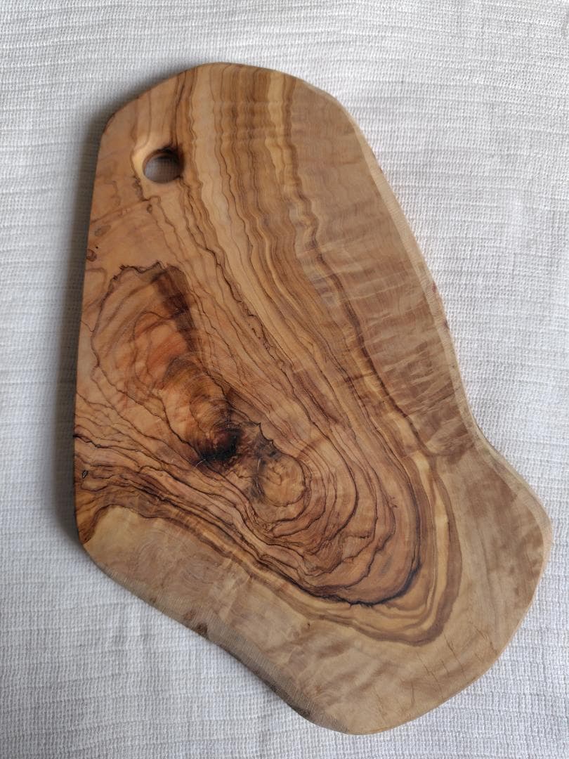 イタリア製 アルテレニョ オリーブウッド 大判カッティングボード 36cm