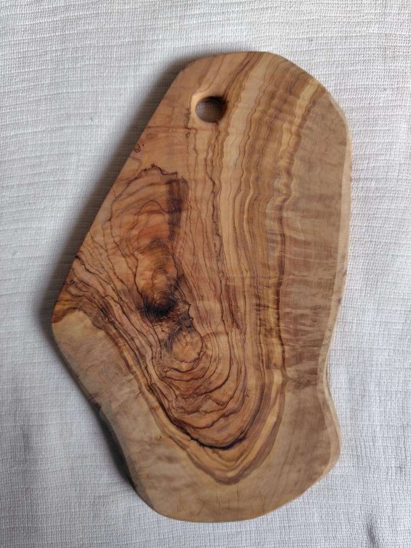 イタリア製 アルテレニョ オリーブウッド 大判カッティングボード 36cm