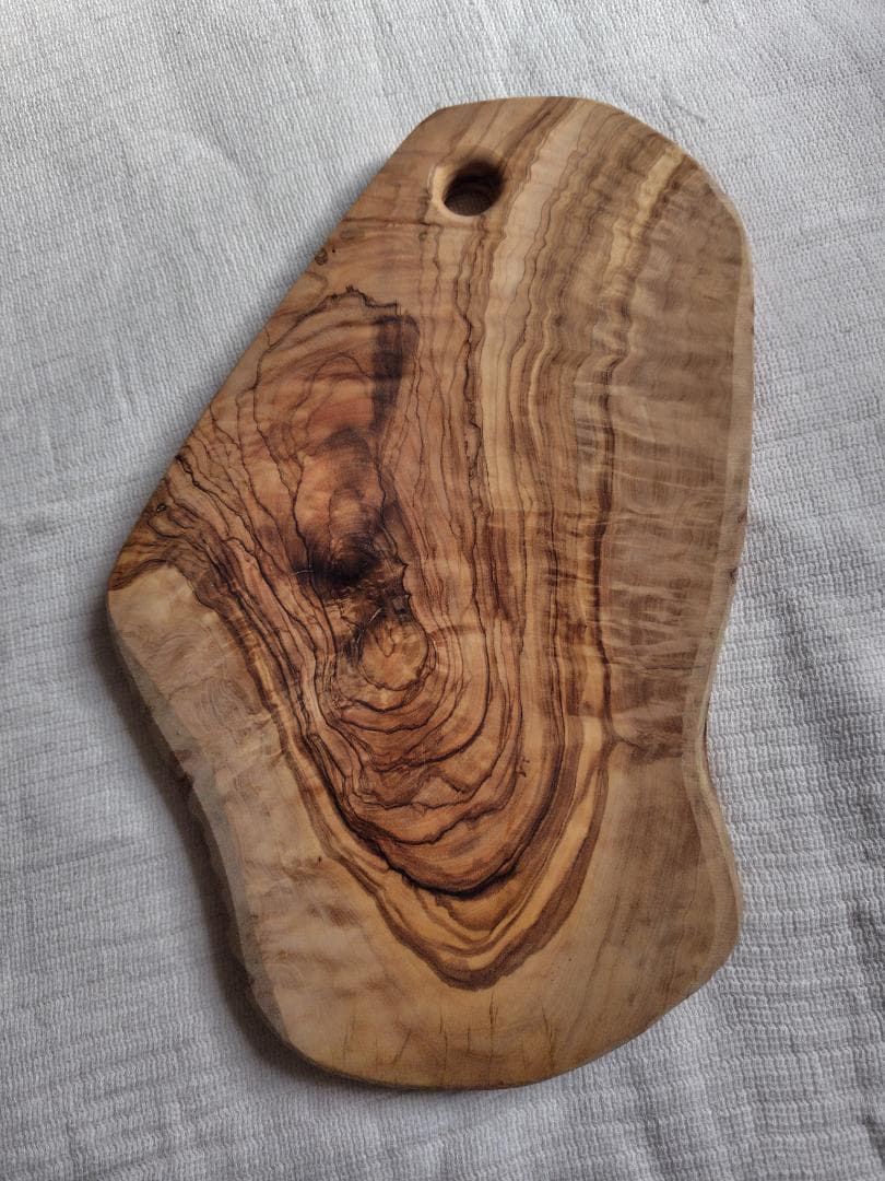 イタリア製 アルテレニョ オリーブウッド 大判カッティングボード 36cm