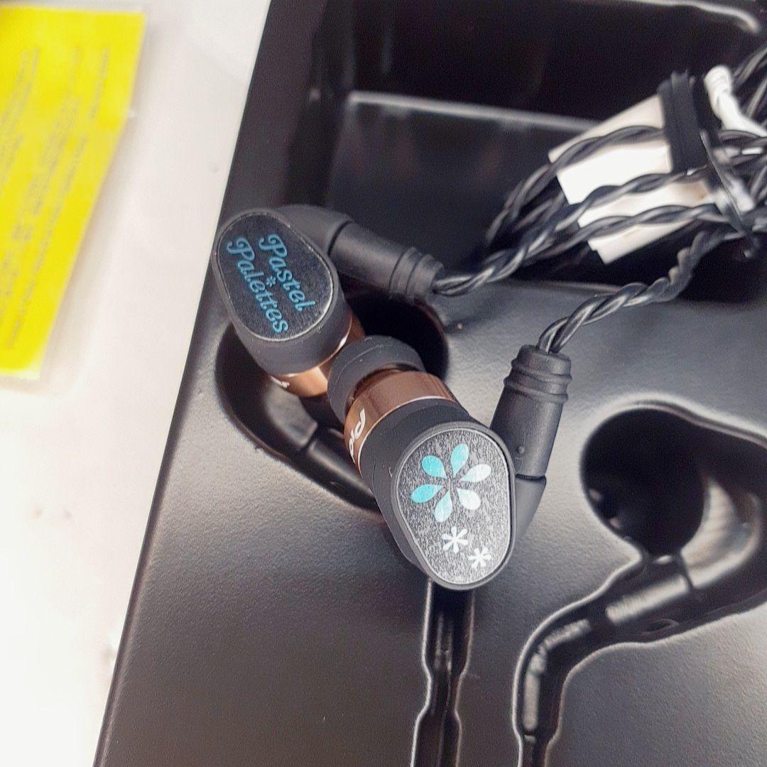 美品　バンドリ　Pioneer　コラボイヤホン　パスパレ 動作品