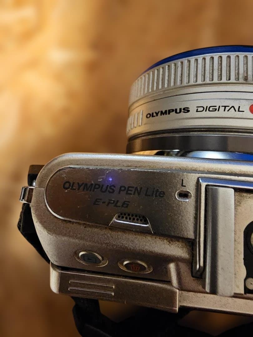 オリンパス E-PL6 17mm F2.8 パンケーキレンズセット【ジャンク品】
