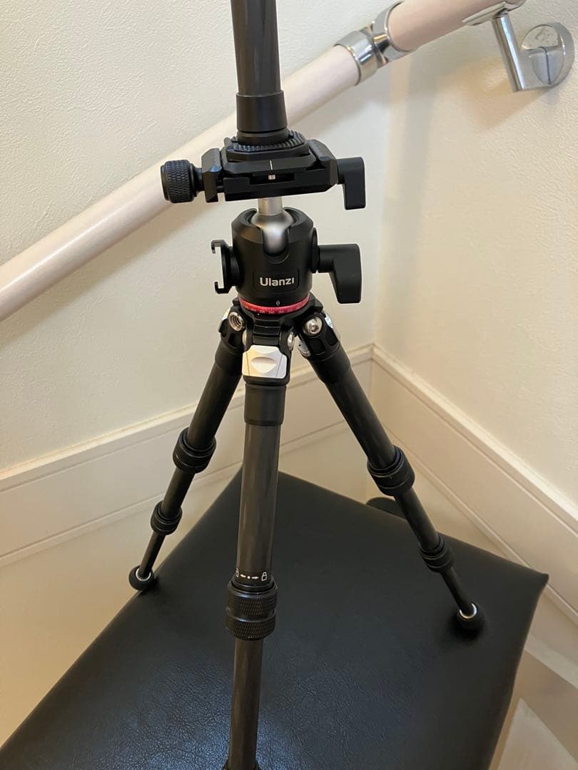 Ulanzi MT-20 カーボン カメラ三脚 軽量 ポータブル 三段式