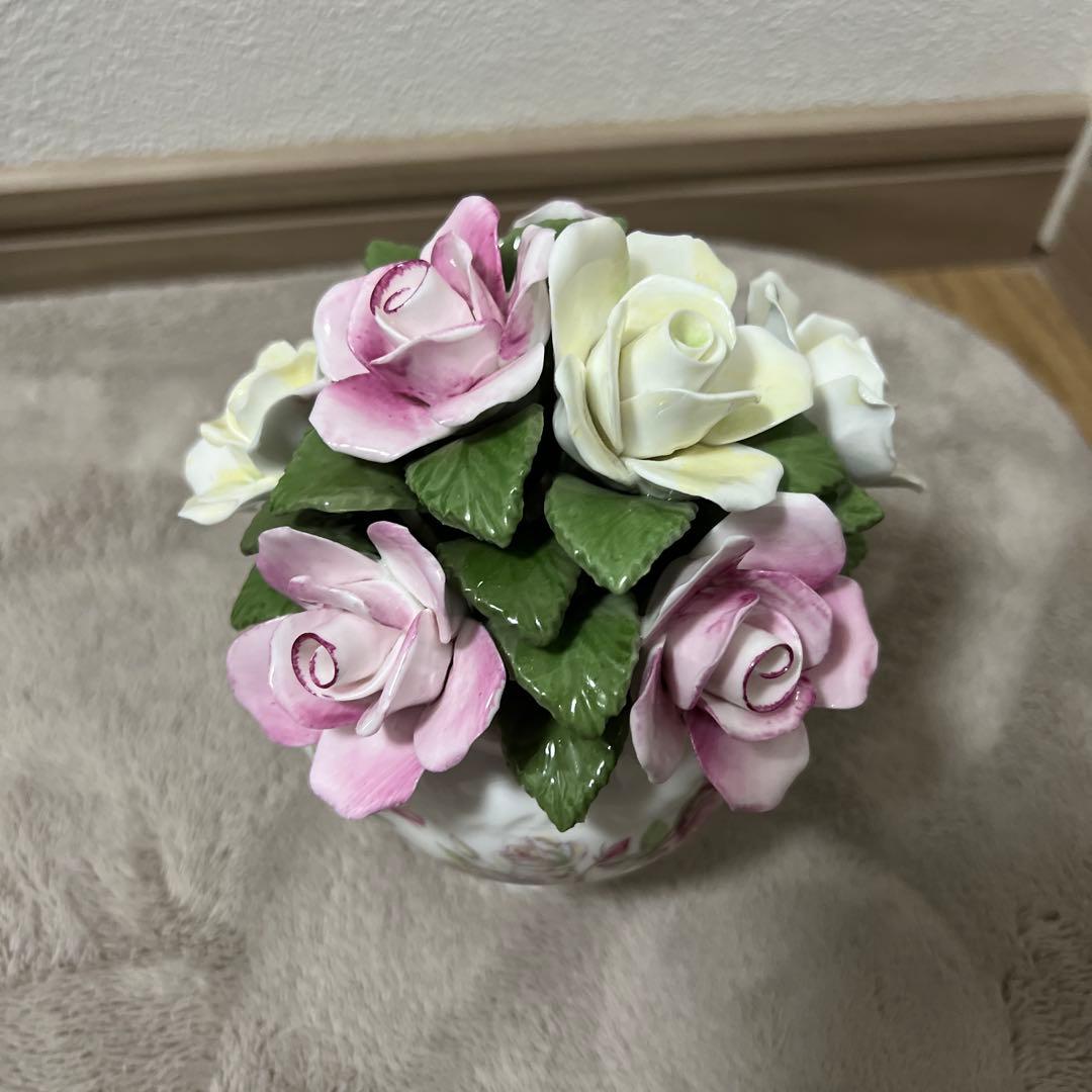 【箱付き美品】Aynsley エインズレイ エリザベスローズ 陶花 陶器 置物