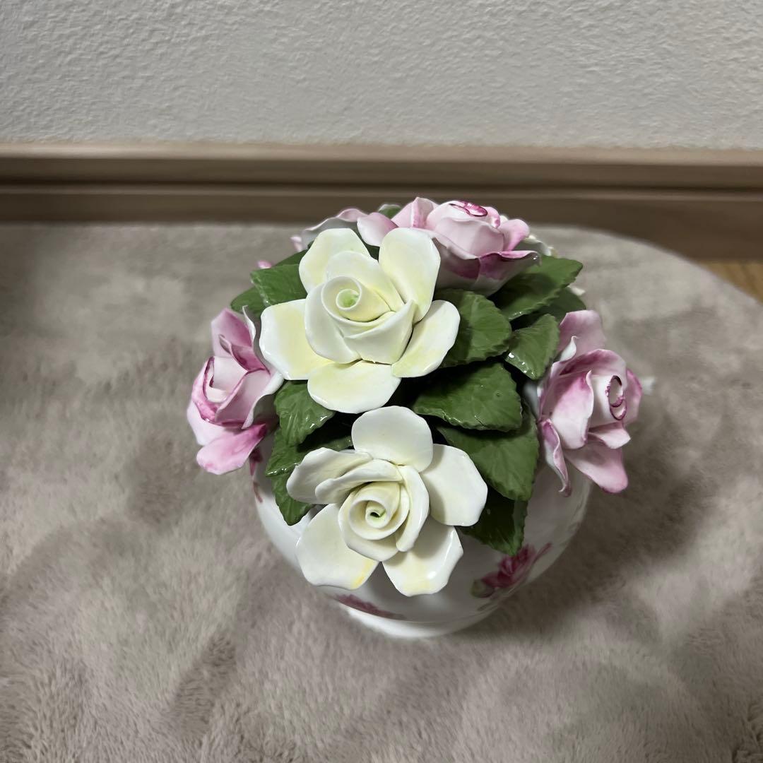 【箱付き美品】Aynsley エインズレイ エリザベスローズ 陶花 陶器 置物