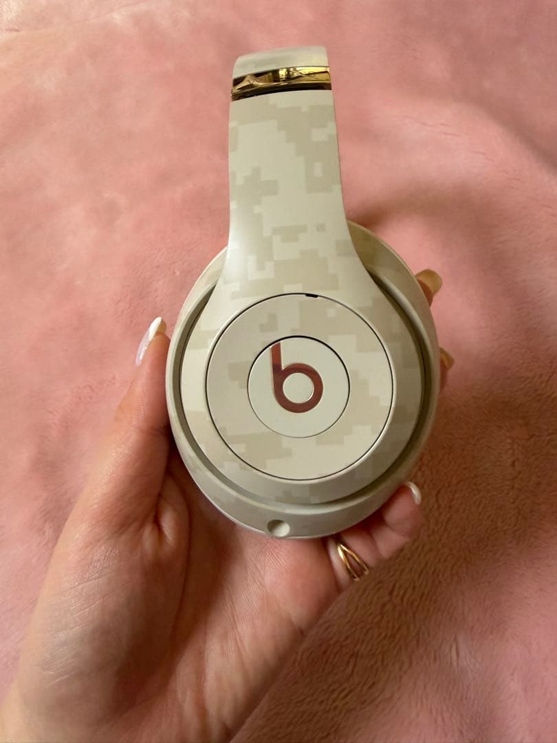 Beats Studio3 ワイヤレスヘッドホン デジタル迷彩