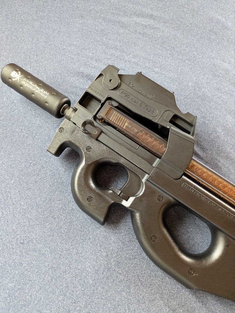 M*★様 東京マルイp90 ドットサイト搭載モデル 付属品有り