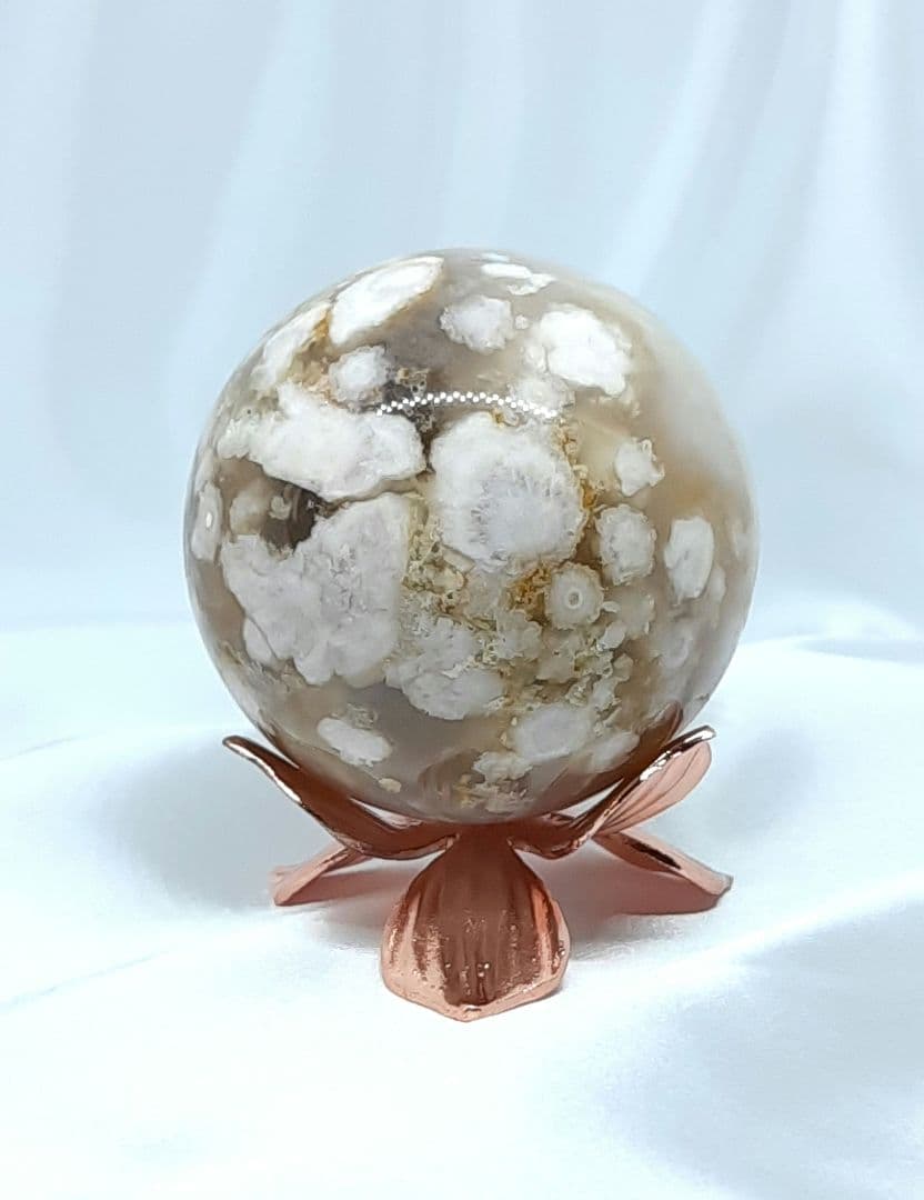 桜めのう スフィア　丸玉　木製台座付　フラワーアゲート　夜桜　癒し　人間関係