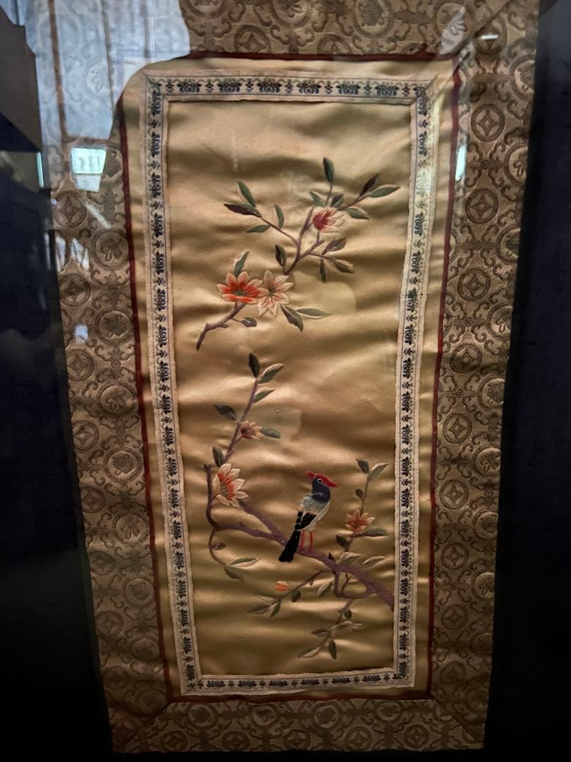 中国刺繍　五彩籽繍　中国時代物　古刺繍　古布額　骨董