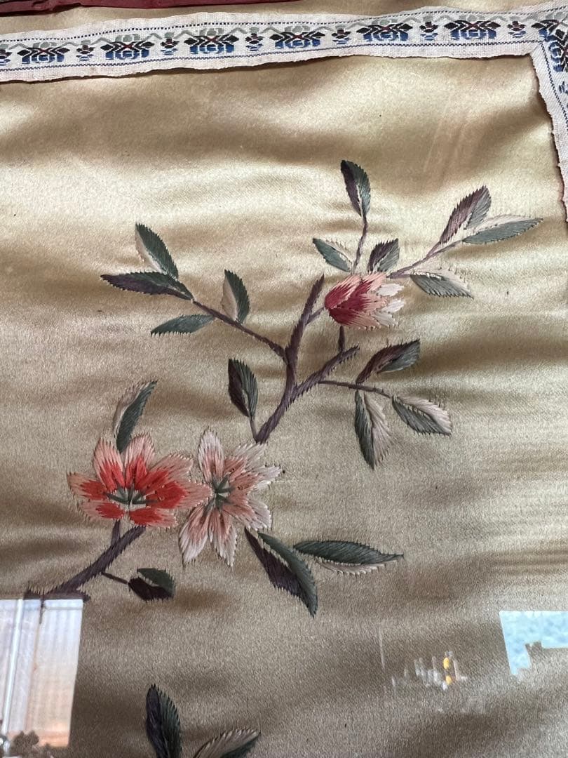 中国刺繍　五彩籽繍　中国時代物　古刺繍　古布額　骨董