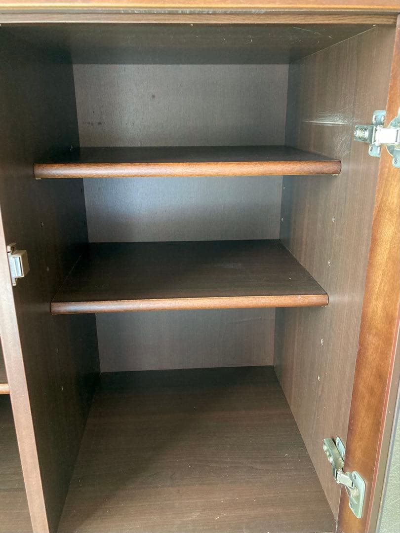 木製キャビネット ガラス扉付き 飾り棚 本棚 食器棚　ヴィンテージ 半回転取手