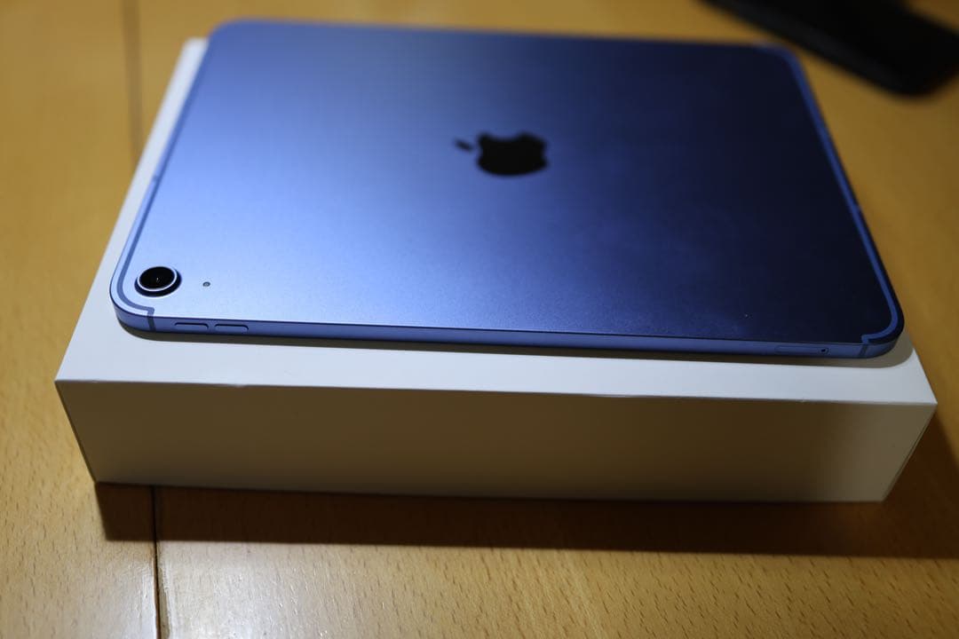 美品 iPad 第10世代 256GB WiFi+Cellular 整備済製品