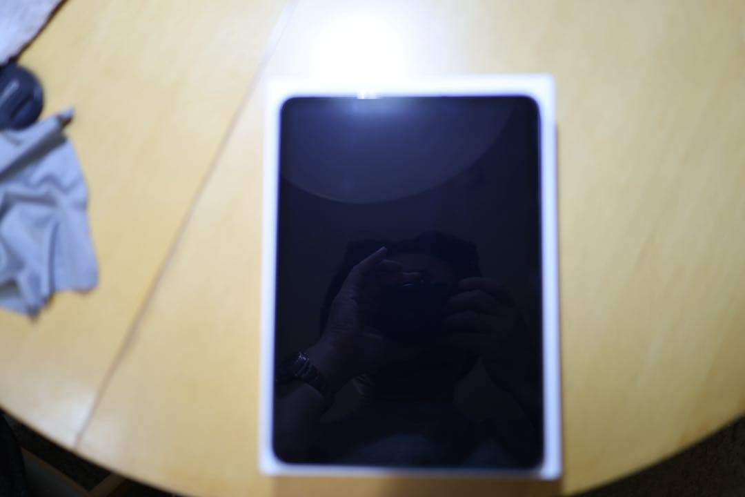 美品 iPad 第10世代 256GB WiFi+Cellular 整備済製品