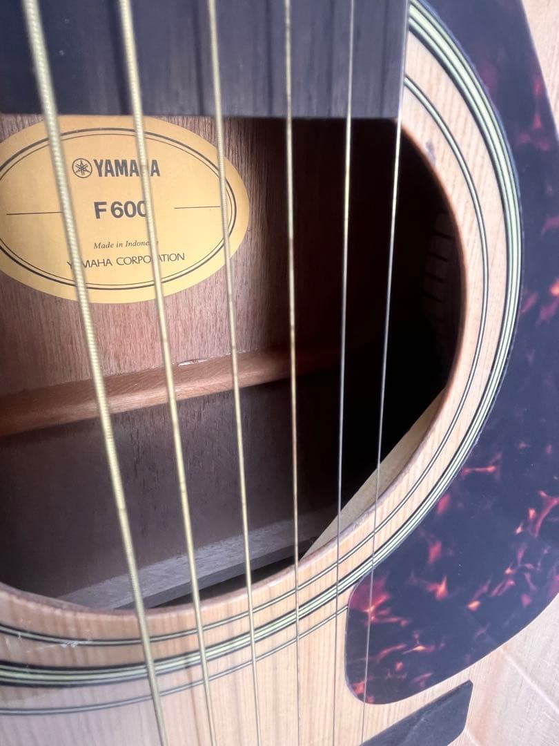 yamaha アコースティック　ギター F600