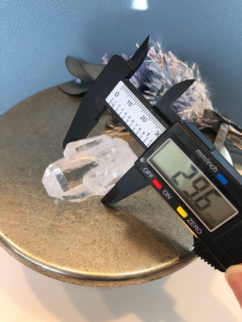 コロンビアレムリアン　ポイント　プチクラスター　ほんのりピンク