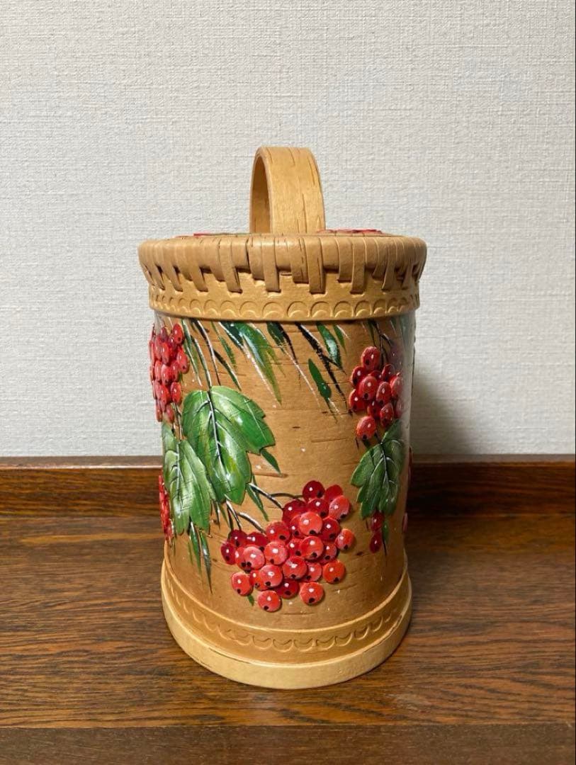 ロシア雑貨☆白樺工芸 ベレスタ 『ガマズミ』収納boxオーバル型 マトリョーシカ