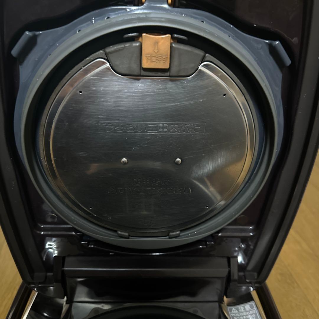 お買得！ZOJIRUSHI 炊飯器 圧力IH 極め羽釜 NW-AA10