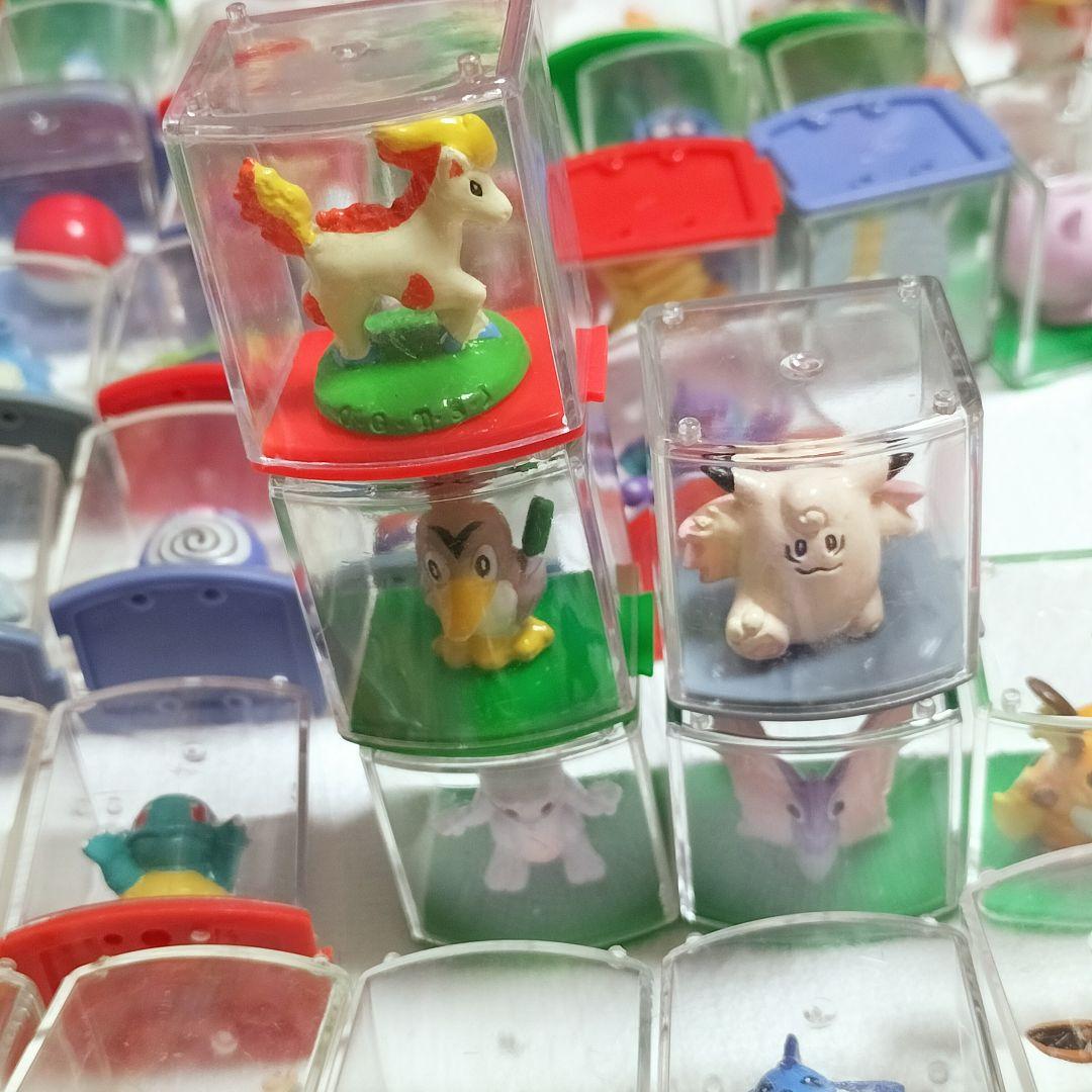 希少　レア　初期　ポケモン　ミニフィギュア　58個 ガチャガチャ