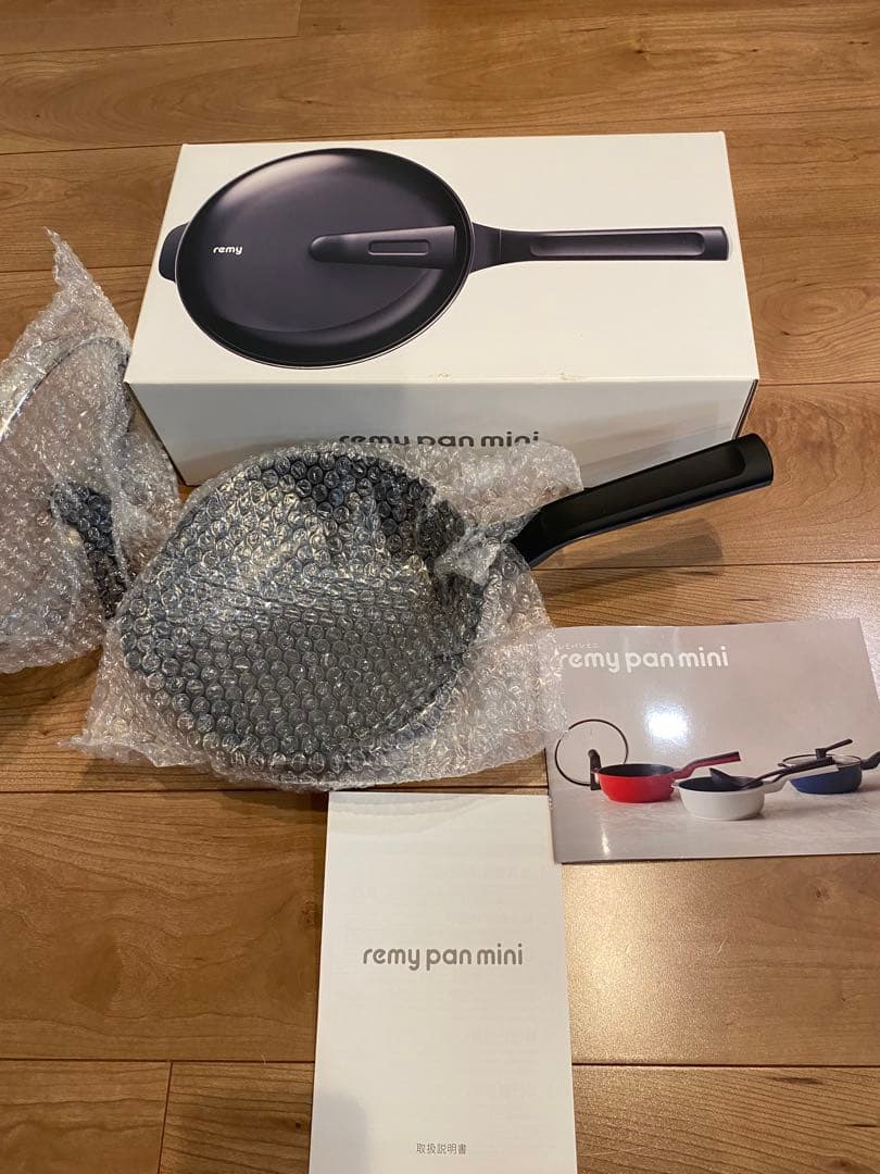 remy pan mini ネイビー　PHF-403