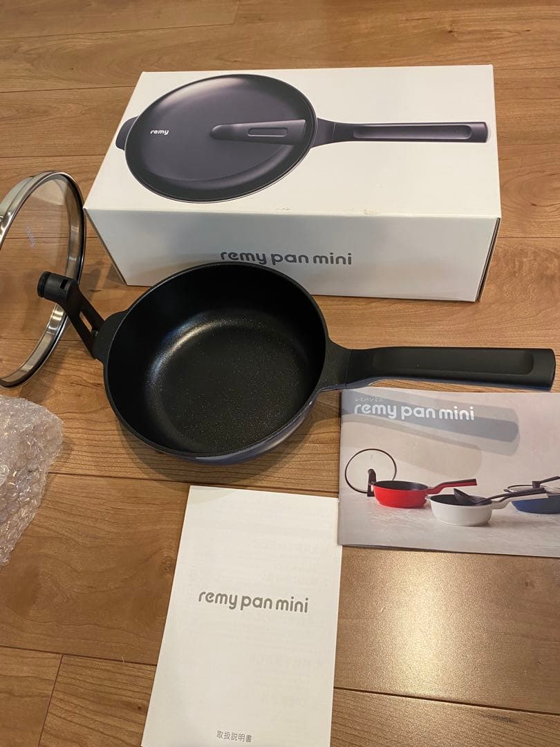 remy pan mini ネイビー　PHF-403