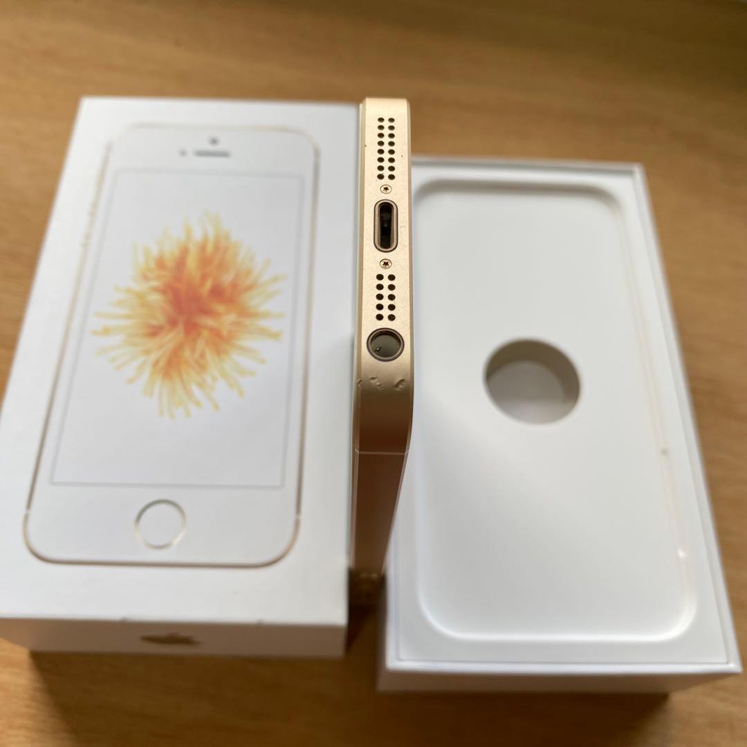 iPhone SE 第1世代　16GB SIMフリー