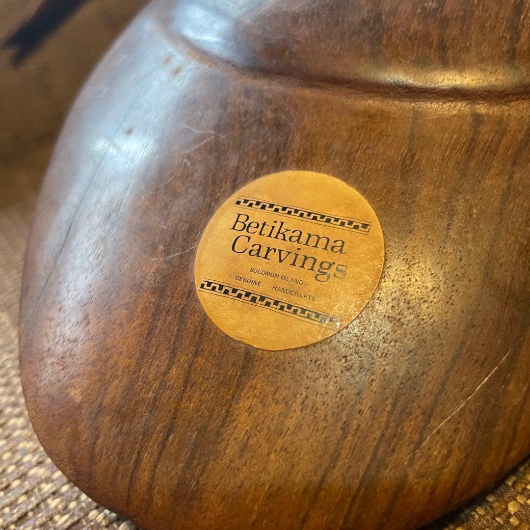 ソロモン諸島 ジンベイザメ 木彫り サメ シャーク 彫刻